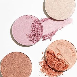 Beauty Bakerie Milk & Honey Highlight Palette 🍯🥛